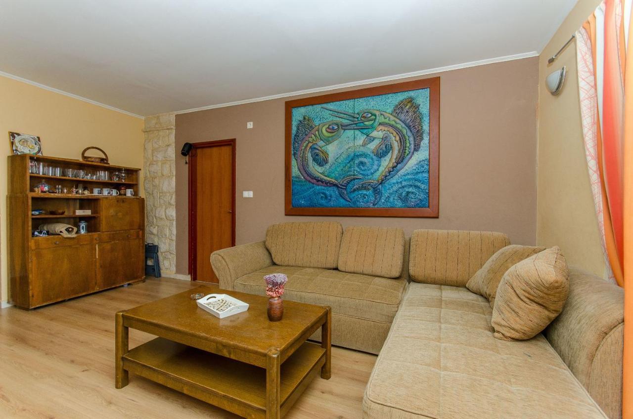 Apartments Ivan Прижба Экстерьер фото